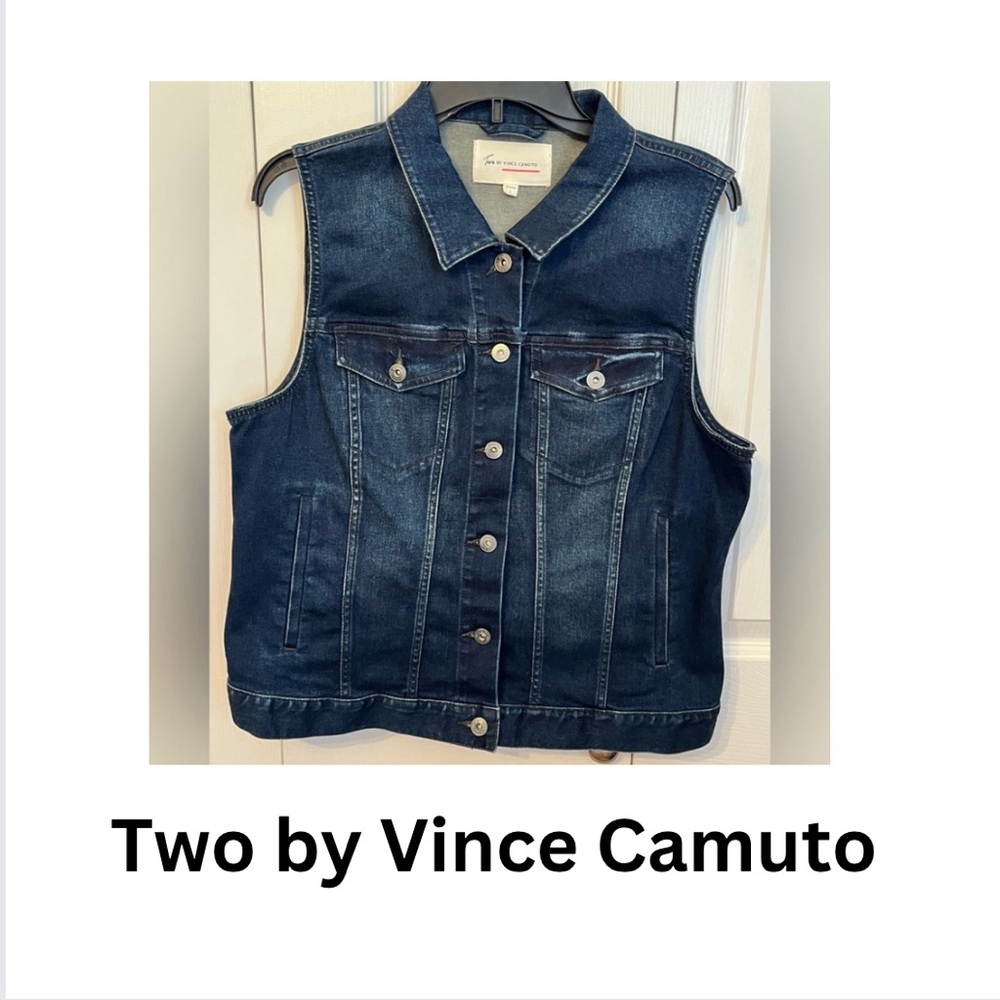 Two by Vince Camuto.  Size Large